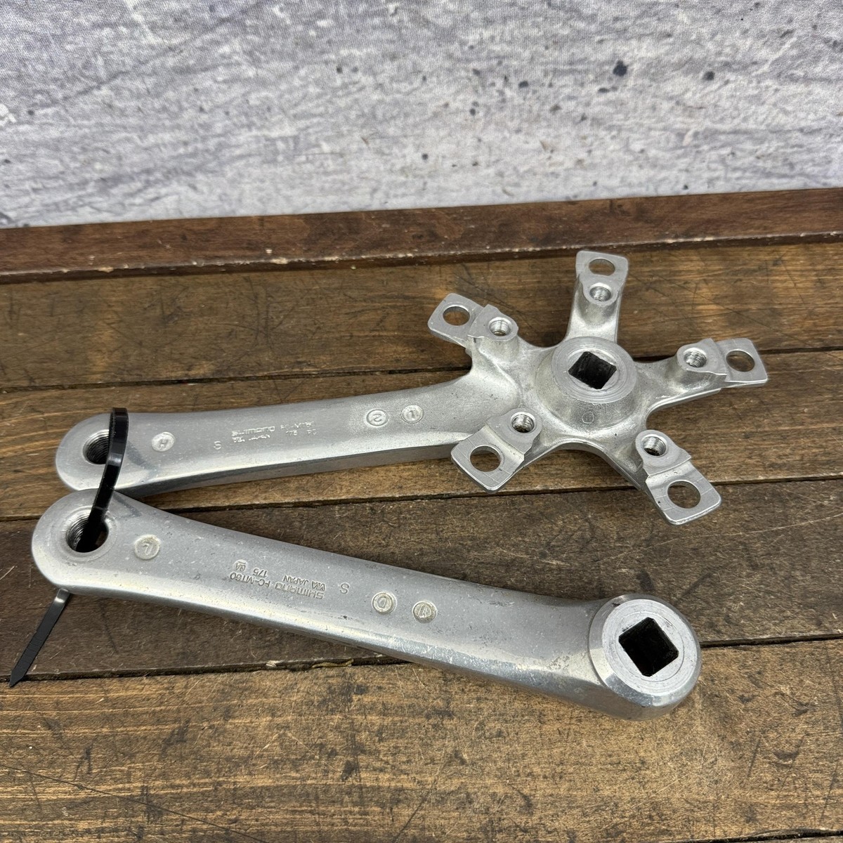 Vintage Shimano Deore FC-MT60 Crankset 175mm Triple Square Taper