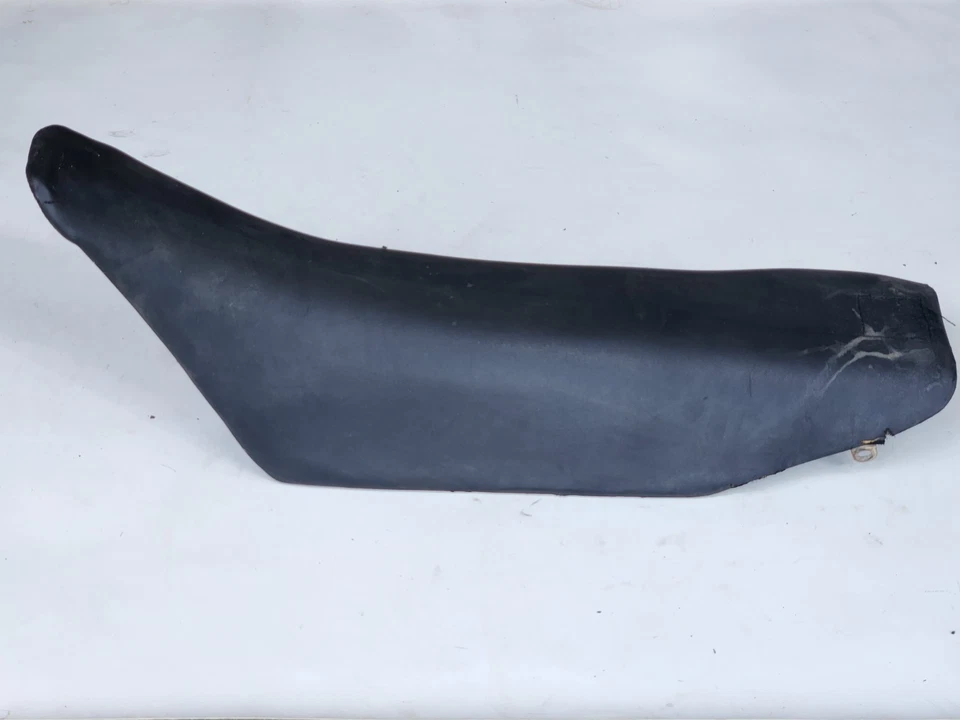 Seat 1998 KTM 125-525 EXC SX (rip in cover) 1998-2003 - Image 4 of 4