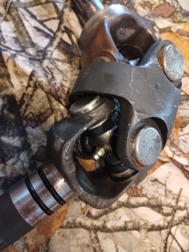 45808A1 U Joint And Shaft Assembly Mercruiser - Afbeelding 2 van 9