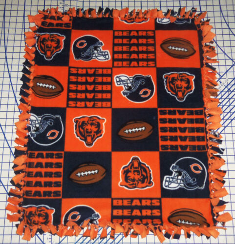 NFL Fútbol Polar Bebé Mascota Regazo Manta 30" x 24" Atado a Mano en los EE. UU. NUEVO - Imagen 9 de 94