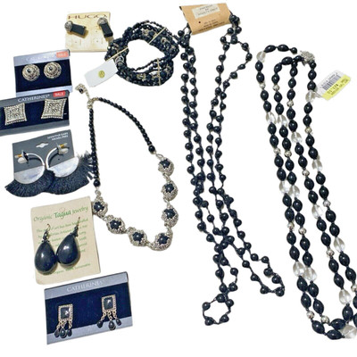 10 PC New  BLACK Silver Jewelry Lot - Necklace  Bracelet Earrings Beaded NWT