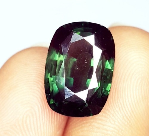 Cojín de piedras preciosas certificadas sueltas de turmalina verde natural de 10,07 quilates transparente - Imagen 8 de 10