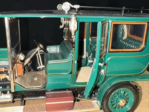 FRANKLIN MINT 1907 ROLLS-ROYCE SILVER GHOST 1/24 SCALE DIECAST CAR - Picture 11 of 18