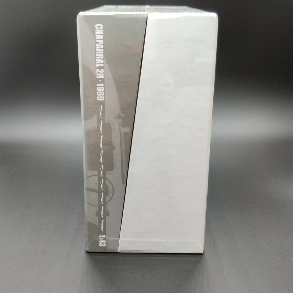 SCATOLA MINICHAMPS CHAPARRAL 2H LATTINA AM EDMONTON 1969 JOHN SURTEES 1:43 N°325 - Immagine 3 di 4