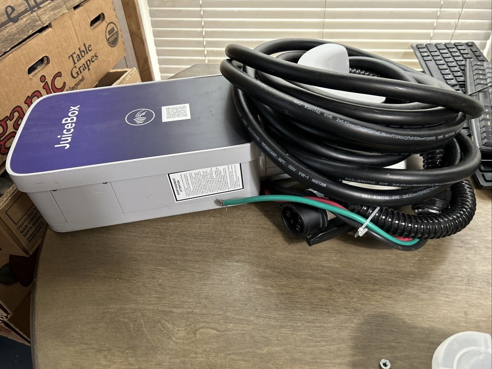 ENEL X JUICEBOX PRO 32 AMP HARD WIRED RESIDENTIAL EV CHARGER. MODEL