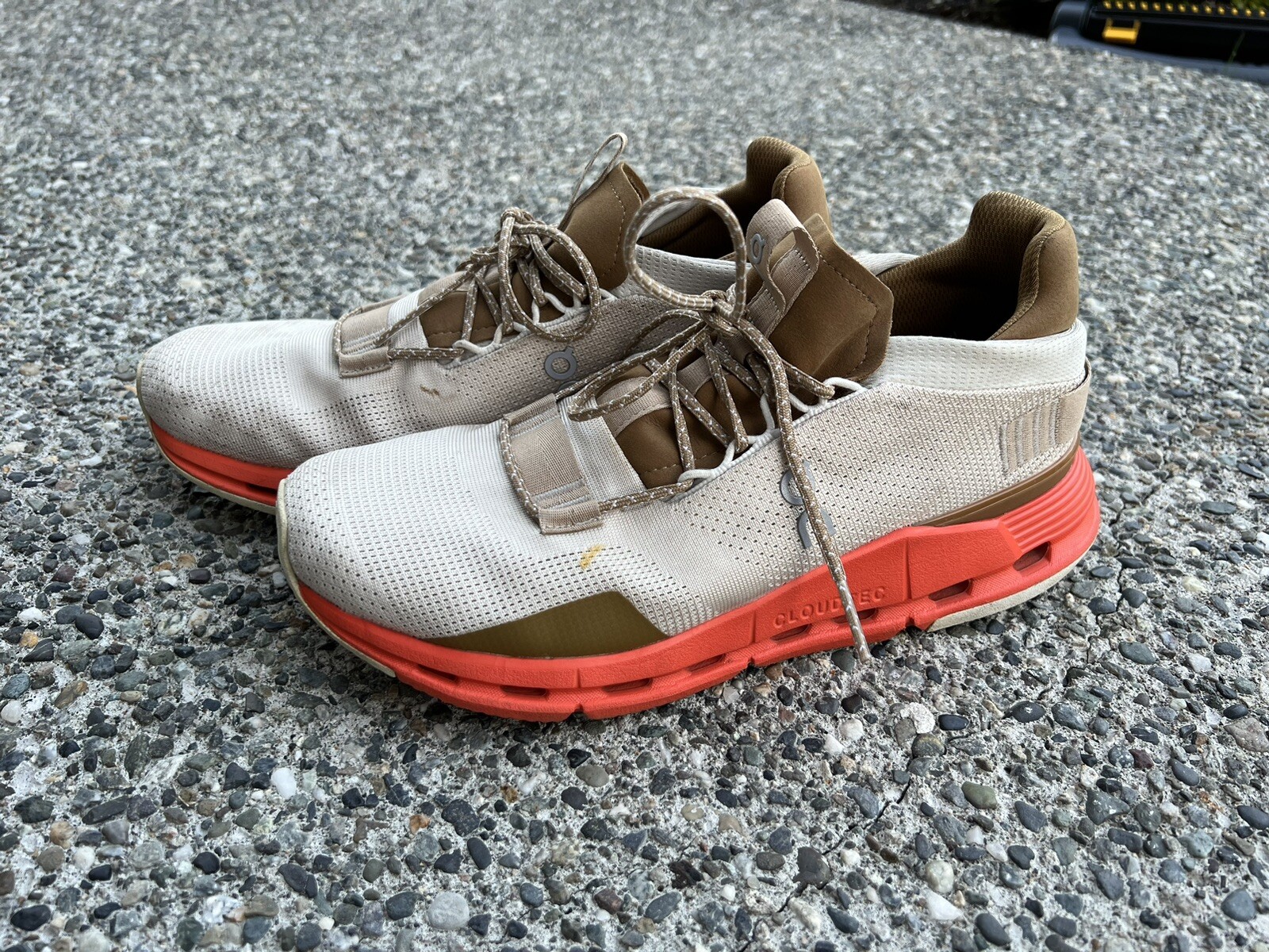 On Cloud Cloudnova Running Shoes Cloudtec Phantom… - image 2