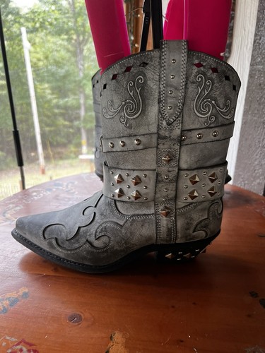 Rockin Country Gray Studded Mid Calf Boots Ladies size 9.5 Cowboy Cowgirl Gift - Picture 9 of 10