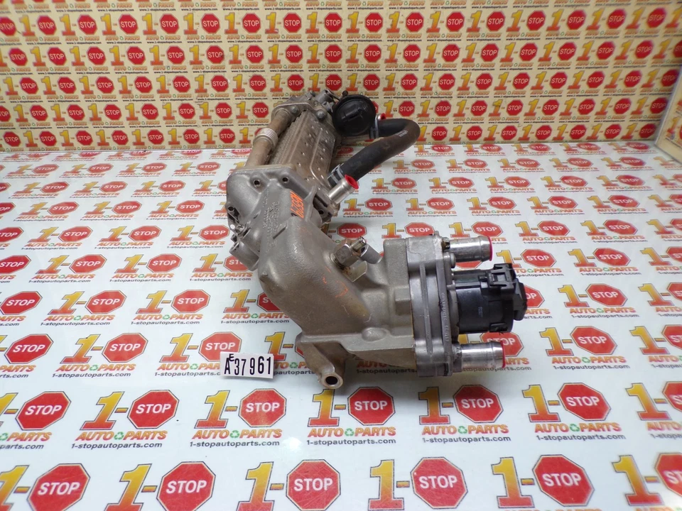 2010-2022 MERCEDES BENZ SPRINTER 2500 3.0L EGR COOLER 642-140-21-75 FABRICANTE DE EQUIPAMENTO ORIGINAL - Imagem 2 de 4