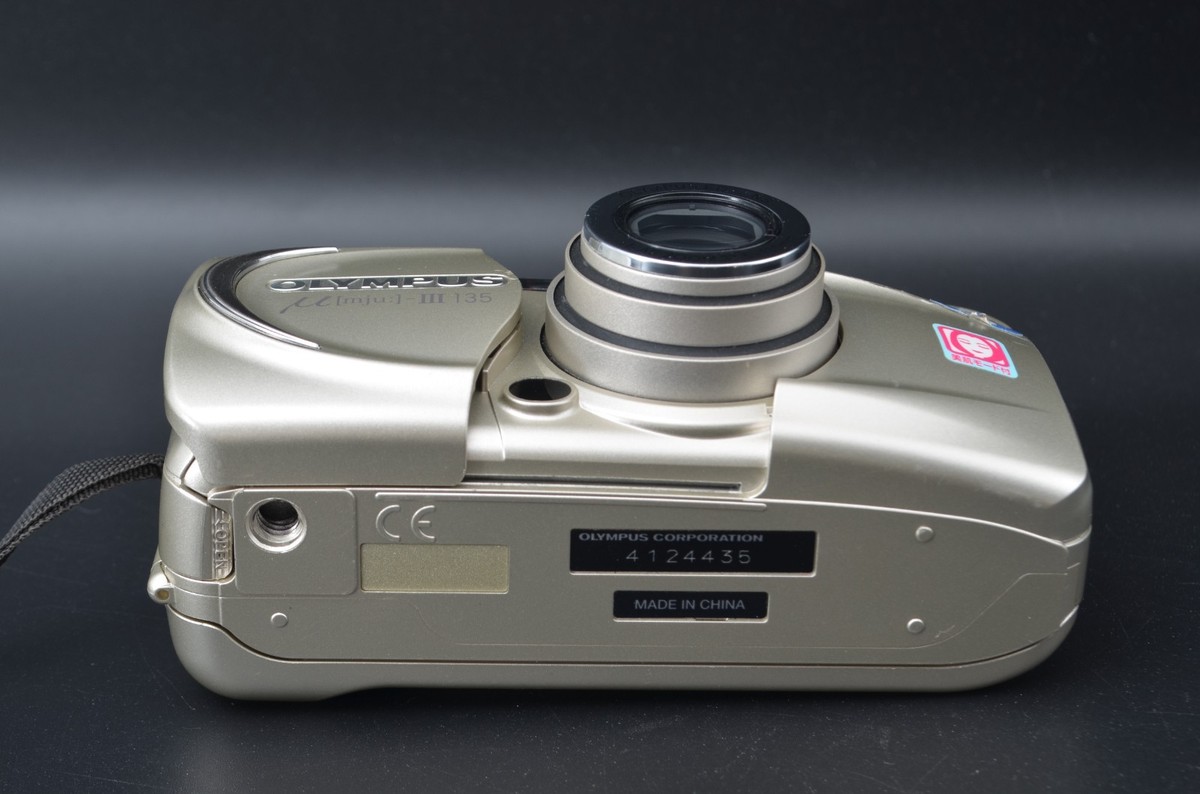 OLYMPUS μ［mju:］-III 135 Olympus μ mju iii 135 35mm Point & Shoot Film Camera From
