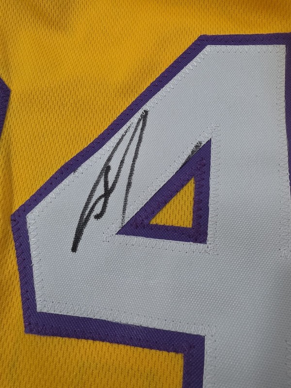 Shaquille O'neal Signed Lakers Jersey