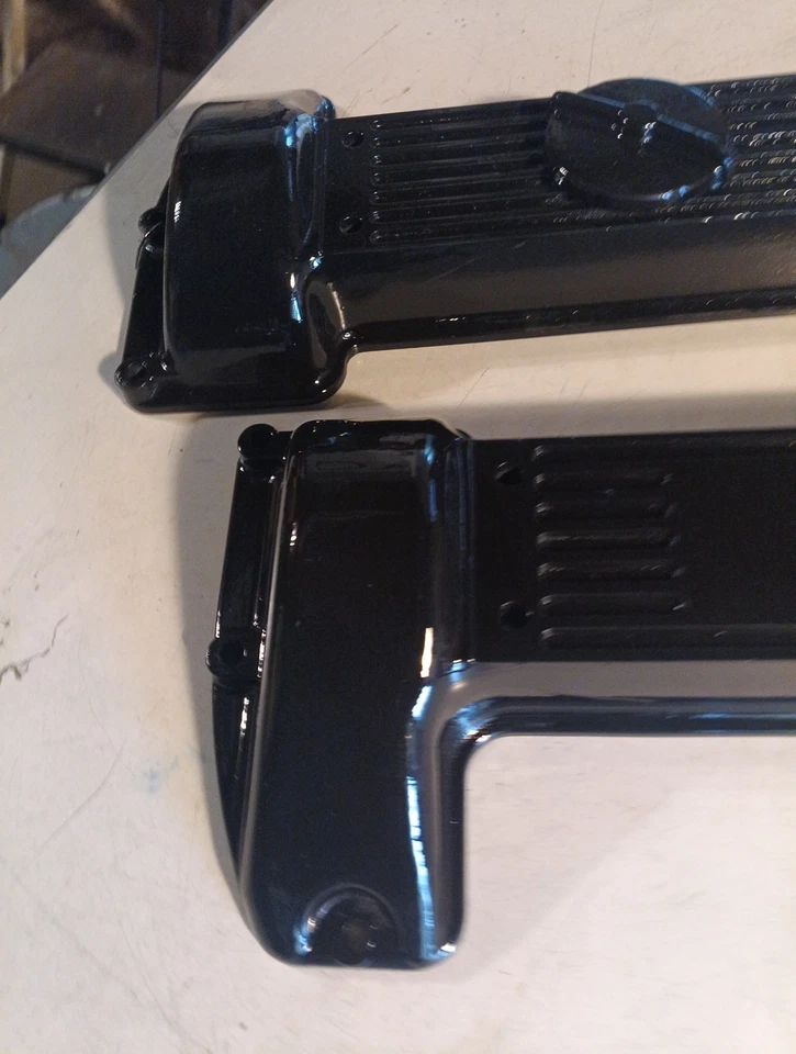Cubiertas de válvula Jaguar Xj6 1984 recién pintadas muy bonitas Foto 4 de 4