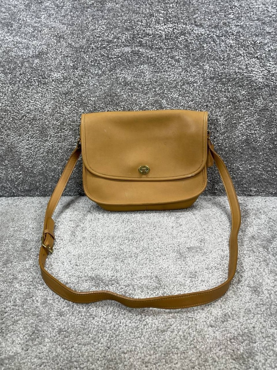 バッグ 00s OLD COACH 9790 Shoulder bag vintage Vintage 9790 Coach Bag City Camel Brown Leather Inner Zip