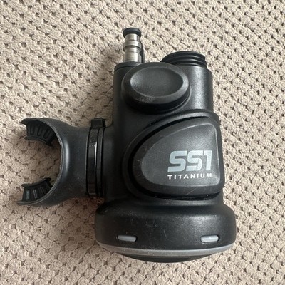 Atomic Aquatics SS1 Titanium Integrated Octo/Inflator
