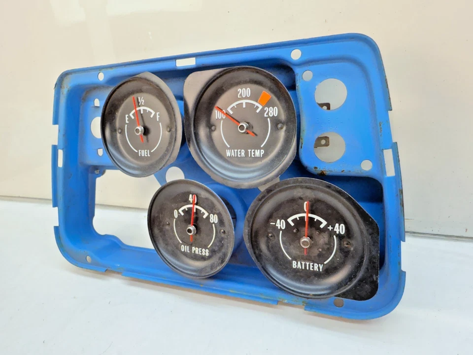 OEM 1975 - 1977 Chevrolet Corvette Small Gauges Console C3 GM 1976 B81-37 - Imagem 3 de 4