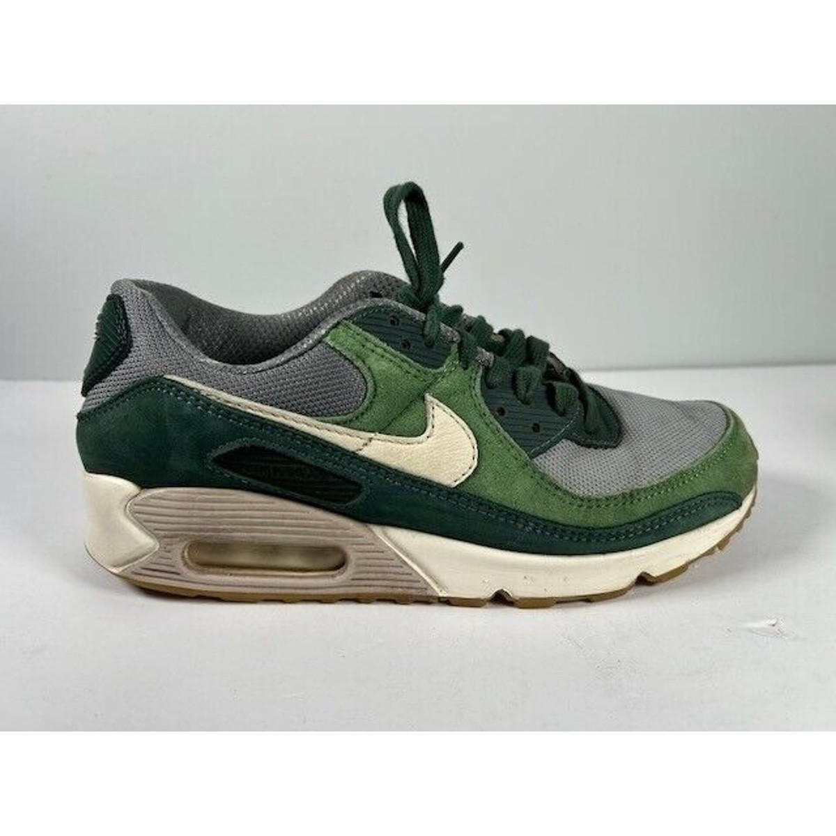 Nike Mens Air Max 90 Premium Shoes Sneakers Lace Up Low Top  display picture 1
