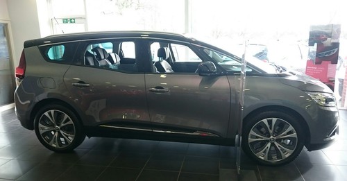 Vorne & Hinten Abzeichen Bezüge für Renault Scenic 4 Grand 2016-2021 Lack - Bild 7 von 8