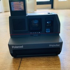 VTG 1980s Polaroid Impulse 600 Instant Film Camera Flash  Strap Tested