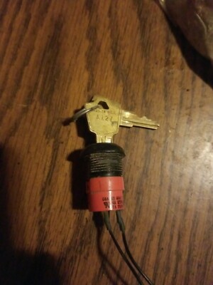 C&K Y Series Switch 4A 125VAC Keyed Switch with 2 Keys *FREE SHIPPING*