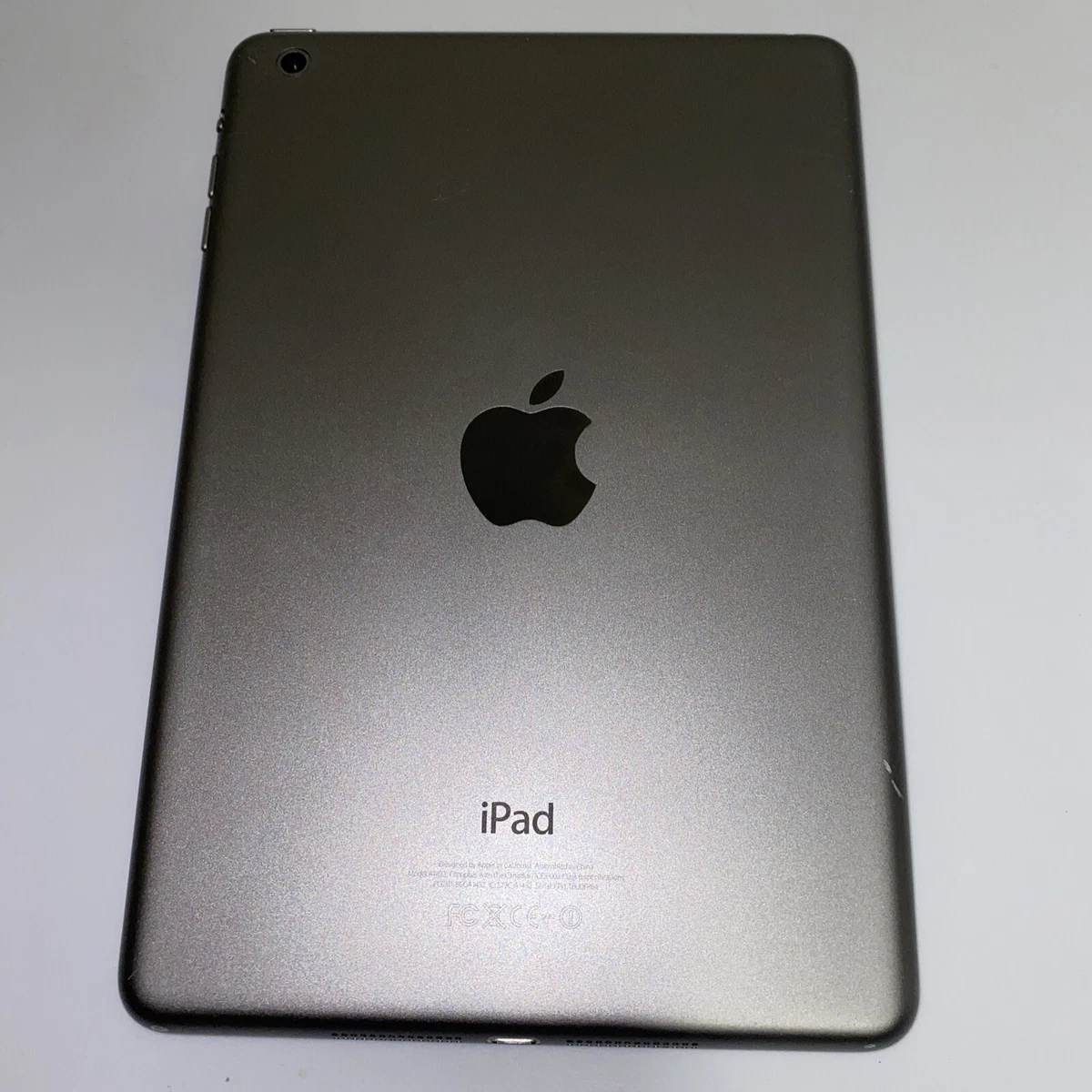 Apple iPad mini A1432 16GB Wi Fi 7.9 in Grey TESTED GOOD