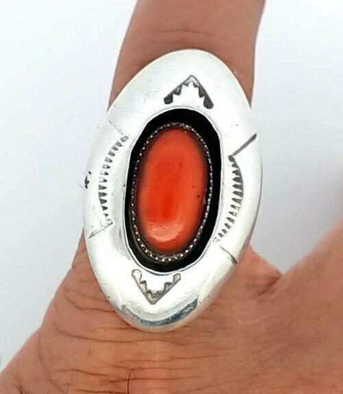 Remarkable Vintage Native American Navajo Coral Sterling Silver Shadowbox Ring Old Remarkable Vintage Native American Navajo Coral Sterling Silver Shadowbox Ring Old