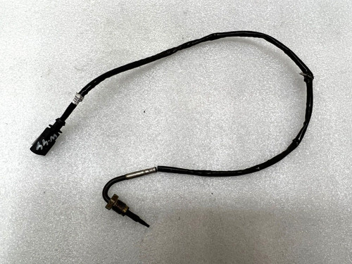VW  Skoda Abgastemperatursensor Sensor 04l906088bd