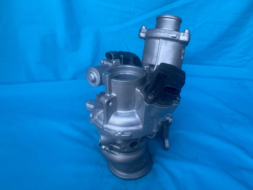 Audi A3 2015-16 Volkswagen Golf 2015-2018 L4 1,8 L turbocompresor IHI genuino Foto 4 de 4