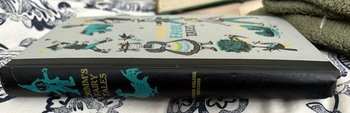 Vintage ~ Whimsical Grimm's Fairy Tales Book By Jakob & Wilhelm Grimm 1954 Ed - Picture 2 of 13
