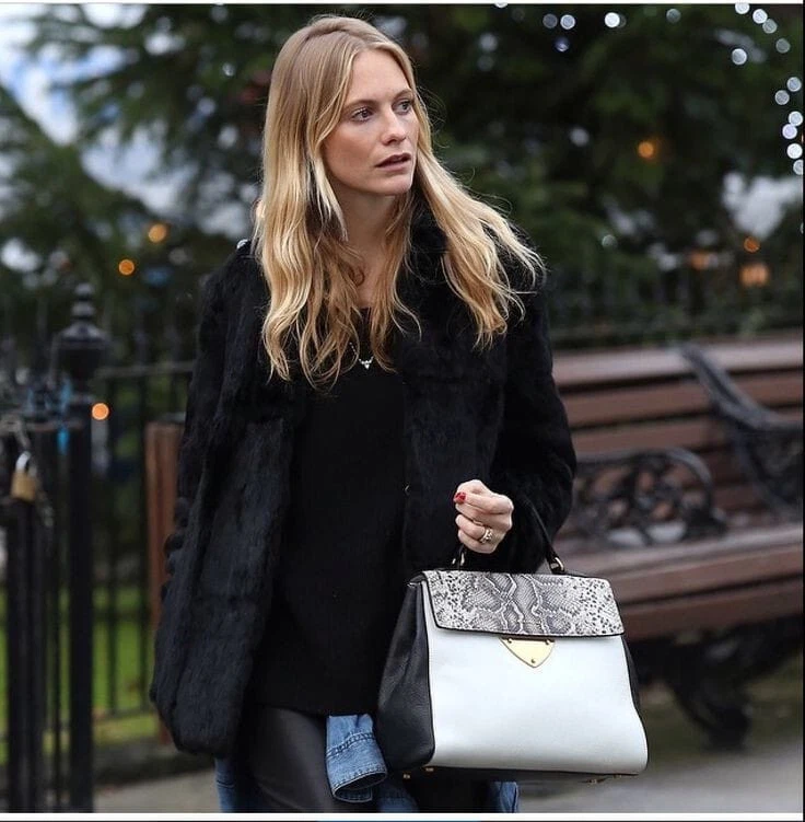 Bolso de Mano Coccinelle Fontan Negro Blanco Cuero Guijarro de Cocodrilo Hecho en Italia - OFERTA Foto 4 de 4