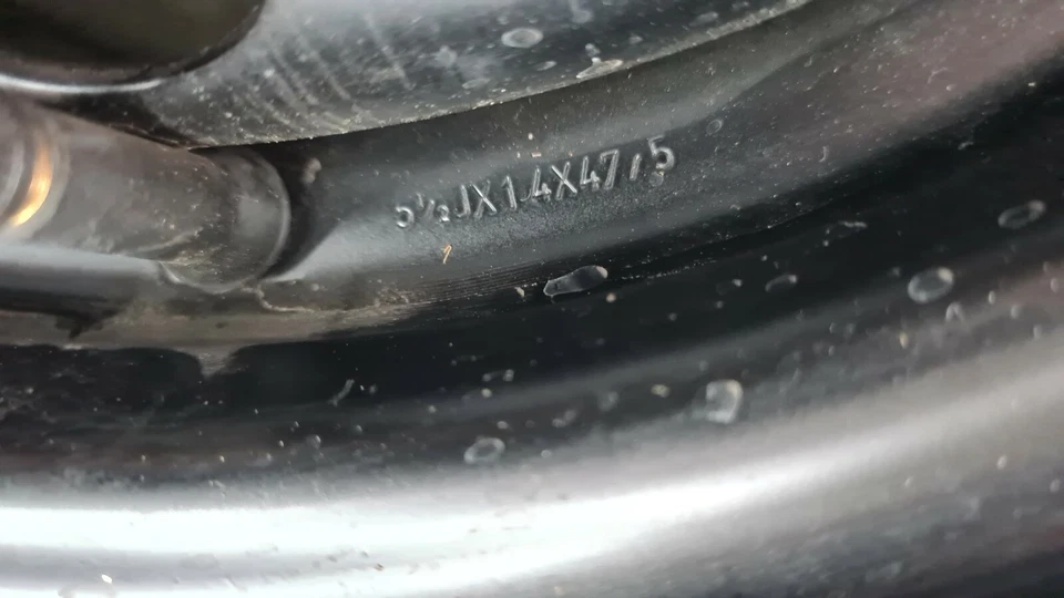 Ford Focus 1 I Reserverad Rad 5,5Jx14x47,5 185/65/14  14" 98ABGCE02340 PIRELLI  - Bild 4 von 4