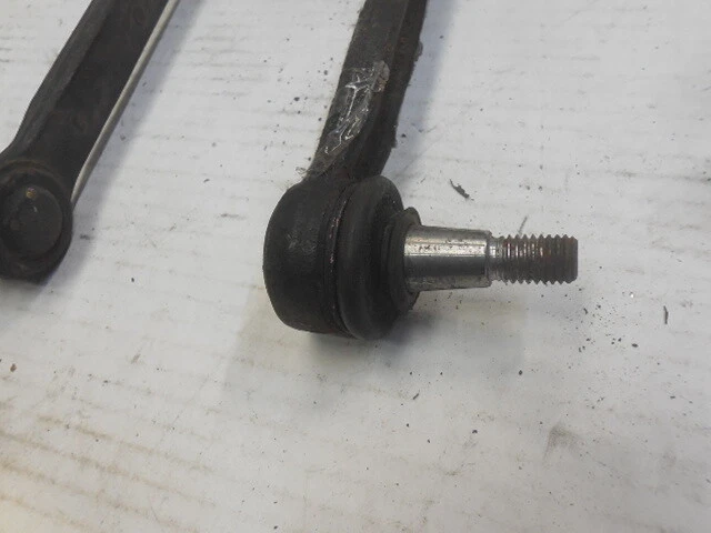 Mercedes E55 AMG Base Sedan OEM Par de Ligações Traseiras Inferiores Haste de Amarração 2103501753 - Imagem 2 de 4