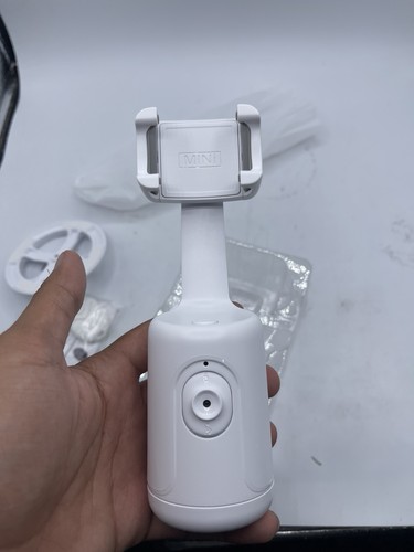 P01 Smart Visage et Corps Auto Suivi Téléphone Selfie Stick Trépied 360 - Blanc - Photo 3 sur 6