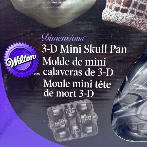 Halloween 3D Mini Skull Wilton 8 Cell Cake Pan Spooky Baking - Picture 2 of 8