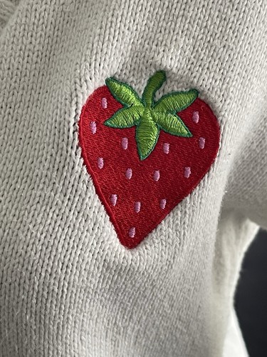 Old Navy Long Sleeve Cardigan XL White With Strawberry Embroidery - Picture 7 of 7