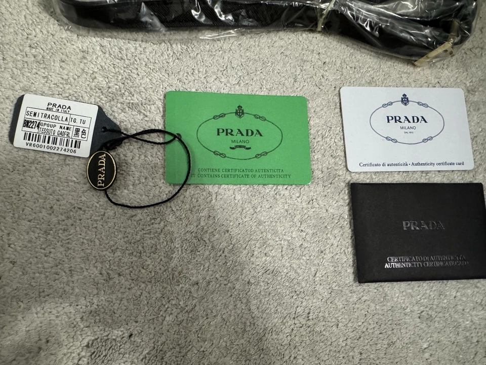 Prada Saffiano Lux Double Zip Tote Black – Brand New w/ Tags & Authenticity Card - Image 2 of 4