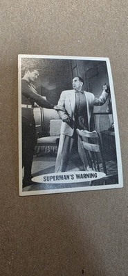 1966 Topps Superman ''Superman's Warning'' #21 Vintage Comic Trading Card