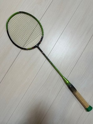 Discontinued YONEX VOLTRIC FB Voltric FB Badminton Racket