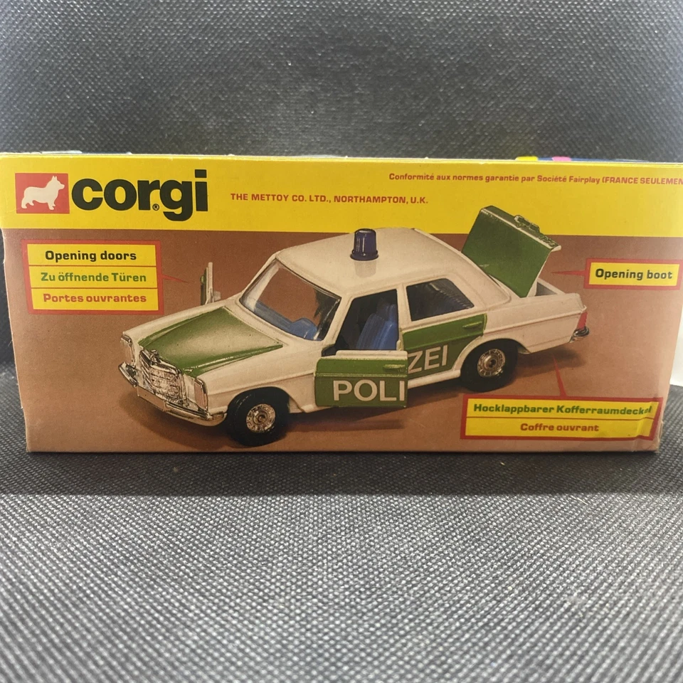 Coche de policía alemán Corgi 412 Mercedes-Benz 240D Police en caja diecast Foto 3 de 4