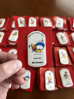 (1)Yachting 1984 OLYMPICS LOS ANGELES SAM OLYMPIC EAGLE BUTTON 24 Diff Avail
