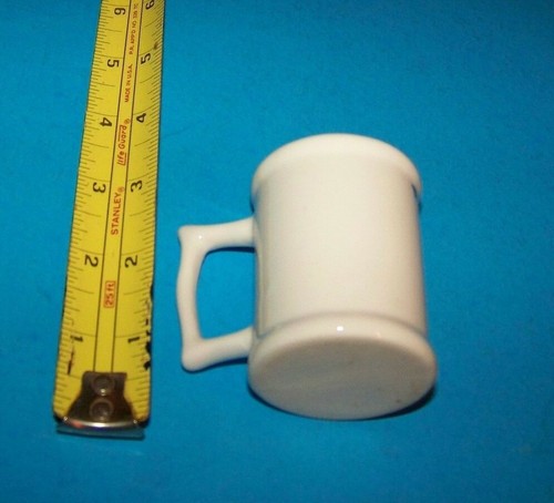 New York Miniature Mug / Toothpick Holder "City Of Wonders" - Picture 2 of 3