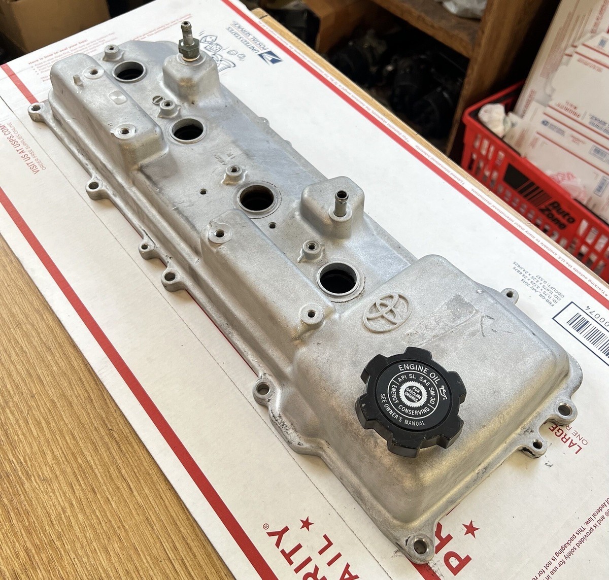 1994 1995 1996 1997 1998 TOYOTA T100 VALVE COVER 2.7L 3RZFE VALVE
