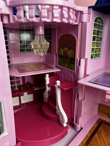 Mattel Fisher Price Sweet Streets Loving Family Doll House Pink Townhouse - Picture 8 of 18