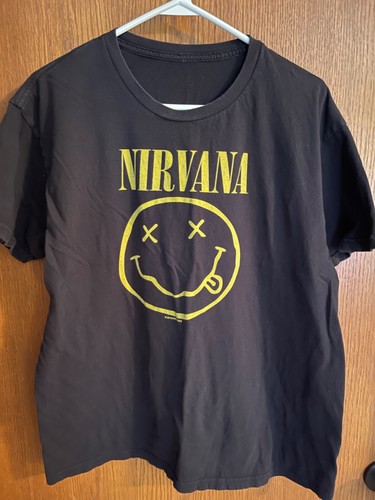 2013 Nirvana Smile Face Blue Graphic T-Shirt Size Small kurt cobain - Picture 2 of 5