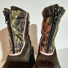 Itasca Camo Pink Girls Winter Snow Stomper Boots Front Zip Sz 11 snow boots