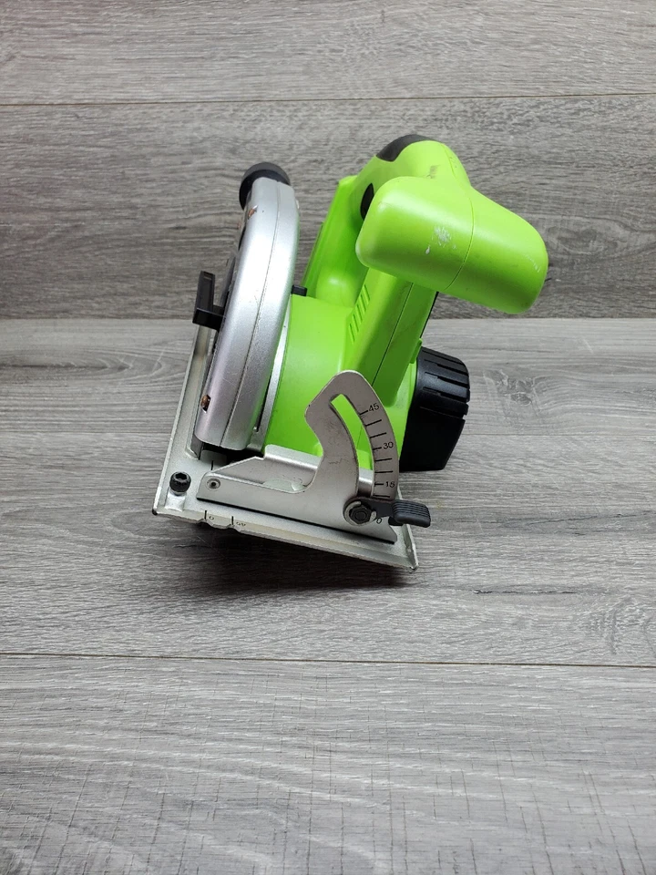 Sierra circular Kawasaki 19,2 V Foto 2 de 4