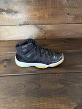 Nike Air Jordan 11 Retro 72-10 Black Sneakers Basketball Shoes GS Size 6 Youth