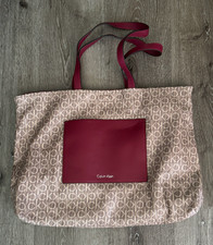 Borsa Calvin Klein Emery reversibile‎ borsa grande laptop vino rosso bordeaux