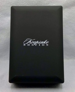 SUPER BREAK KEEPSAKE EDITION PREMIUM LED LIGHTED FELT PREMIUM TRADING CARD BOX