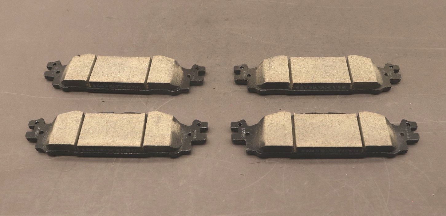 NEW Motorcraft Disc Brake Pad Set Front BRF-1385 Explorer Flex MKS MKT 2009-2019