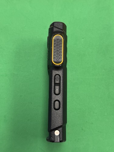 DEAD AS/IS Motorola SL300 UHF 99 Channel Display Radio -AAH88QCP9JA2AN - Photo 2/6