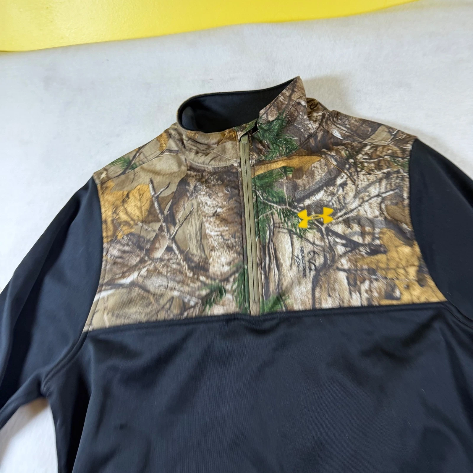 Under Armour Mens RealTree Xtra Camo 1/4 Zip Pullover Black Small Loose Fit